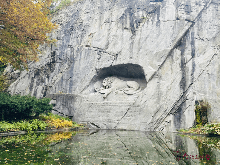 垂死獅子像（Löwendenkmal）